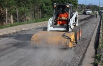 Começa a fresagem na Marginal do Una