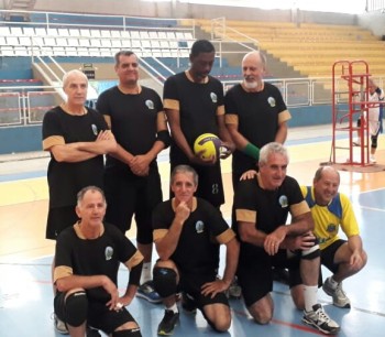 Jogos comemoraram mês do idoso e preparam para o Jori