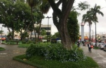 Por enquanto, revitalização é na praça Diego Chavedar