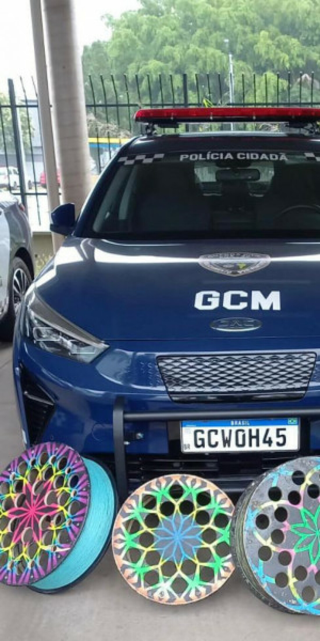 GCM faz alerta sobre os perigos do uso de cerol e linha chilena