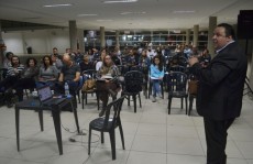 Workshop orienta sobre uso de marketing digital em Poá