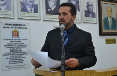 Vereador cobra informações da Saúde em requerimento
