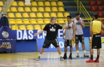 Mogi Basquete enfrenta o Osasco hoje fora de casa