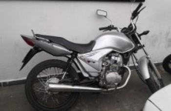 Moto roubada é encontrada em Itaquá