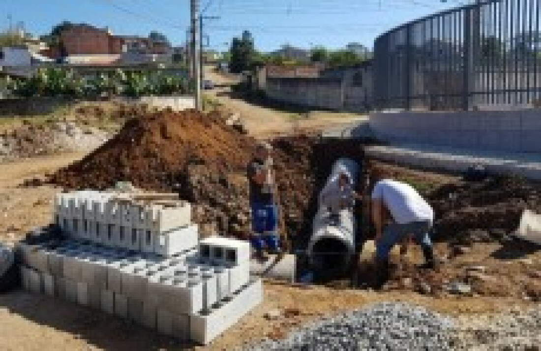 Prefeitura reforça serviços de manutenção nas ruas da cidade