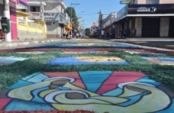 Santa Isabel vai ter confecção de tapetes