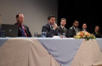 Audiência celebra 94 acordos trabalhistas da Santa Casa