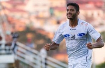 Rildo será operado e fica dois meses fora