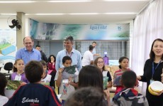 Estudantes da rede municipal visitam estação de tratamento