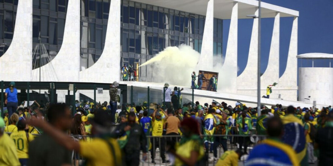 Paulo Pimenta pede união de brasileiros contra terrorismo