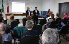 Revisão é apresentada aos vereadores