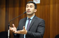 Passe escolar de professores volta ao debate na câmara