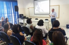 Secretaria promove palestra sobre violência contra mulher