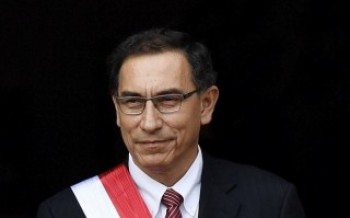 Presidente do Peru se livra de cassação