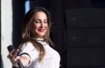 Claudia Leitte surpreende os fãs