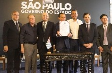 Governador assina isenção de ICMS