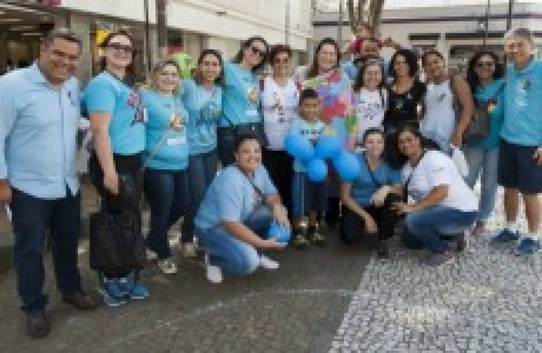 Dia de conscientização tem evento informativo na praça