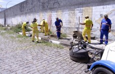 Suzano promove limpeza de bairros