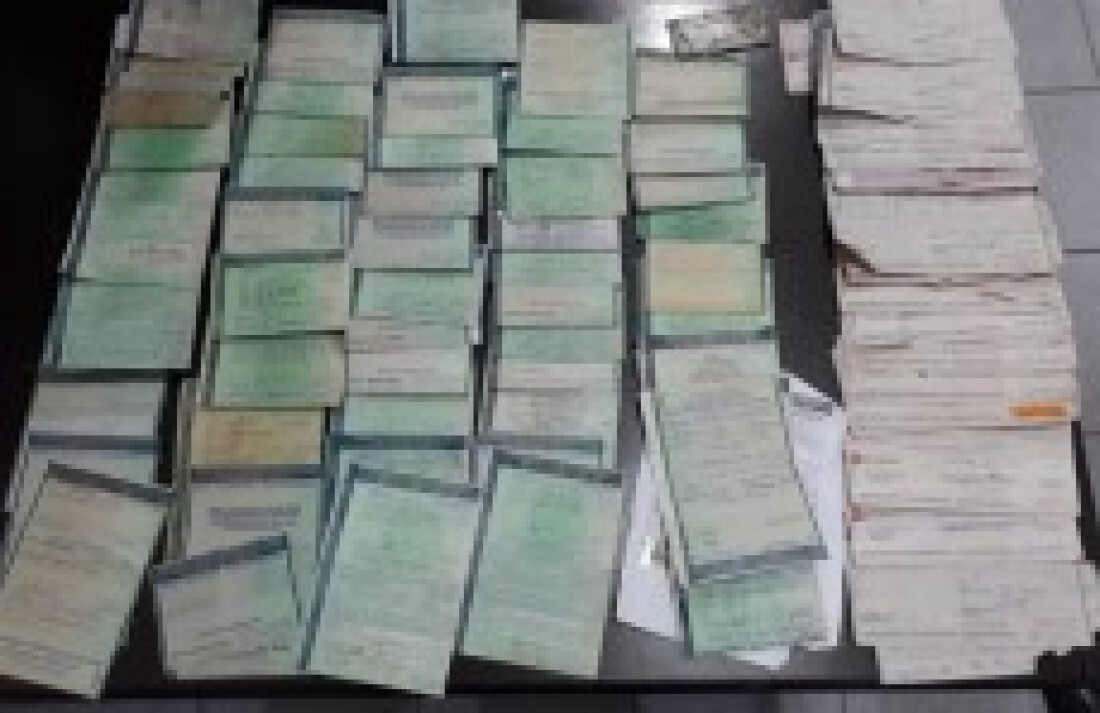 Dois são capturados com carros roubados