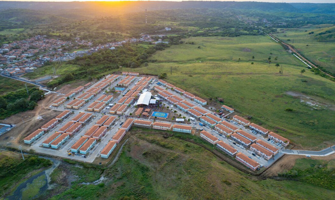 Meta do governo é contratar 2 milhões de moradias populares até 2026