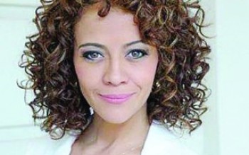 Aline Borges estará em "Totalmente Demais"