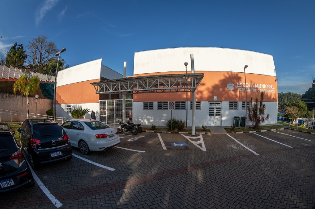 Educação de Guararema promove encontro sobre segurança digital