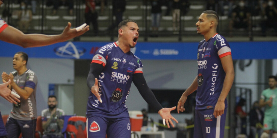 Fundo Social realiza troca de ingressos para estreia do Suzano Vôlei