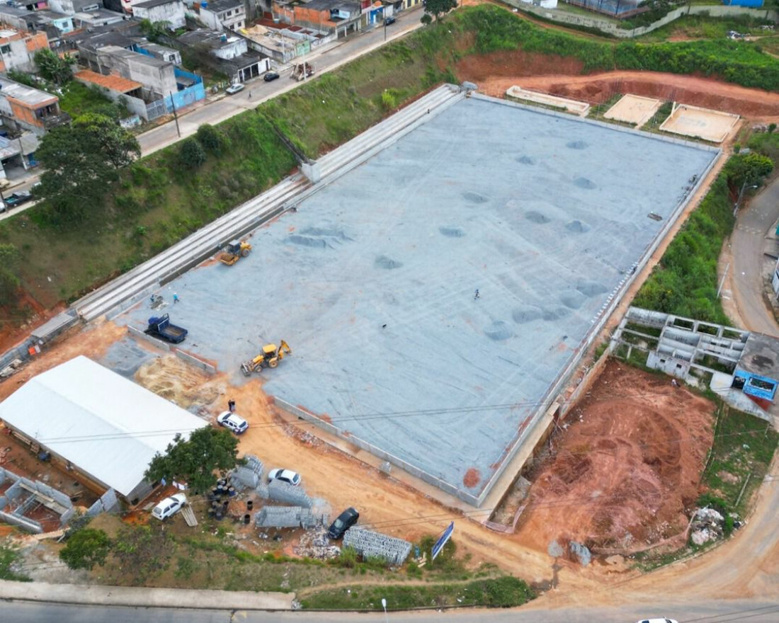 Em Itaquá, obra do Campo Esportivo Caiuby avança e atinge 54,97% de conclusão
