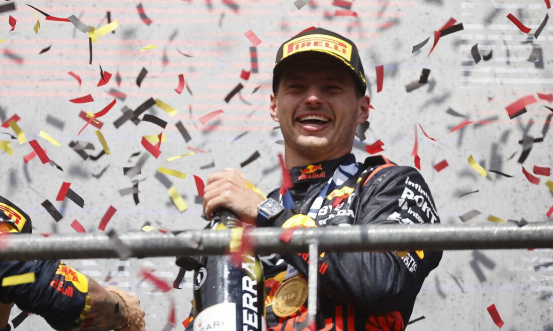 Líder do campeonato, Verstappen conquista 8ª vitória consecutiva na F1