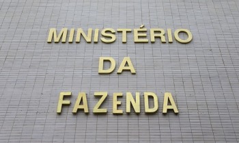 Haddad devolverá estátua dada de presente por governo saudita