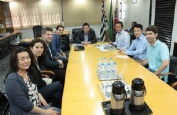 Paulo Tokuzumi apresenta Plano Viário para grupo empresarial
