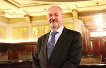 Presidente do Tribunal de Justiça recebe título de cidadão mogiano