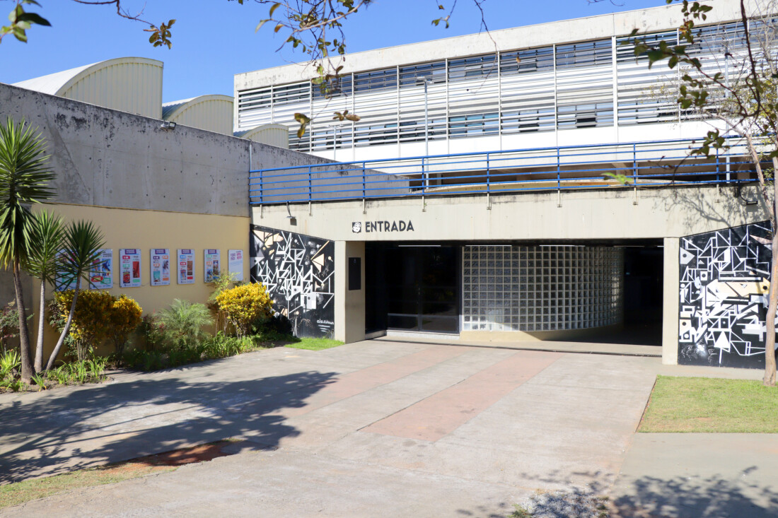 Cineteatro de Suzano tem programação em homenagem ao Dia dos Pais