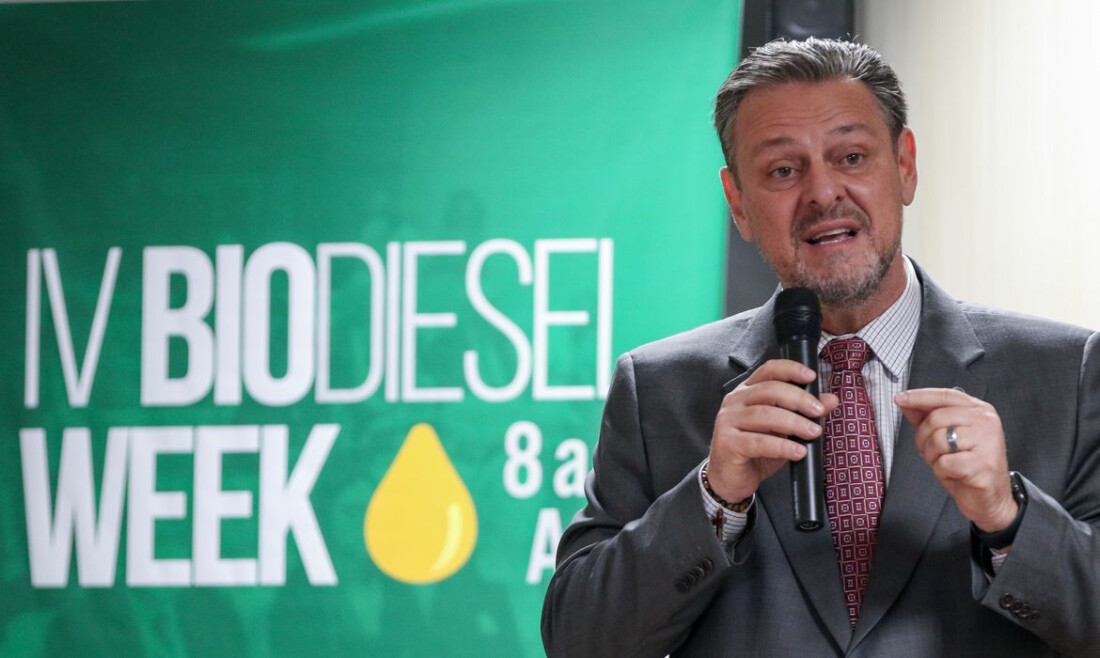 Carlos Fávaro defende regulamentação de biodiesel B20
