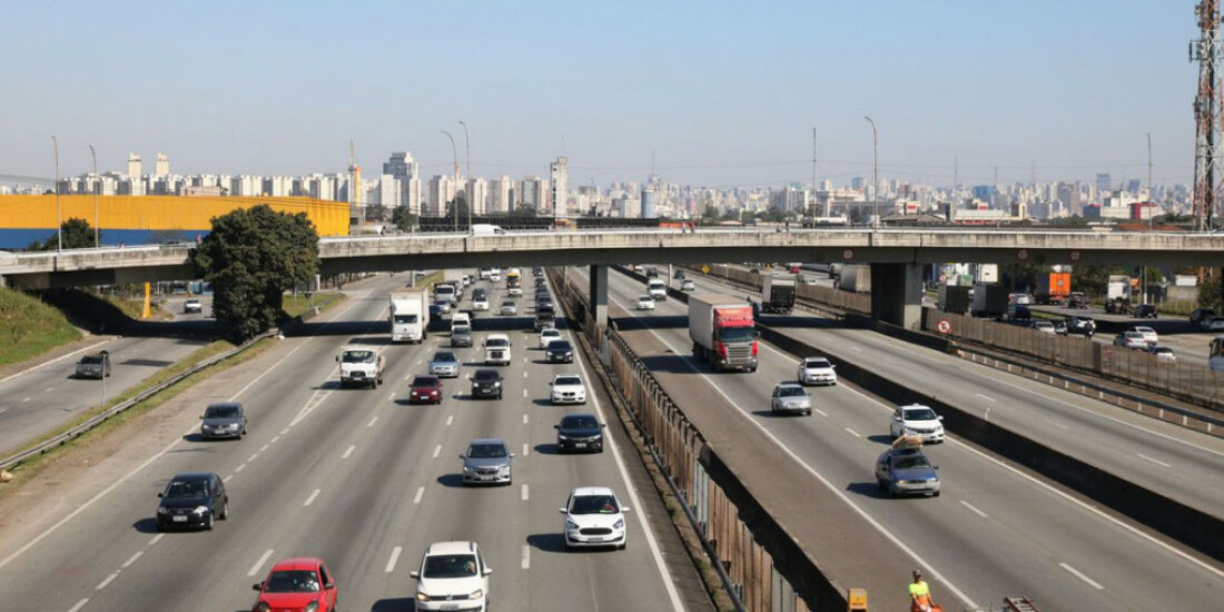 Rodovias recebem mais de 1 milhão de veículos