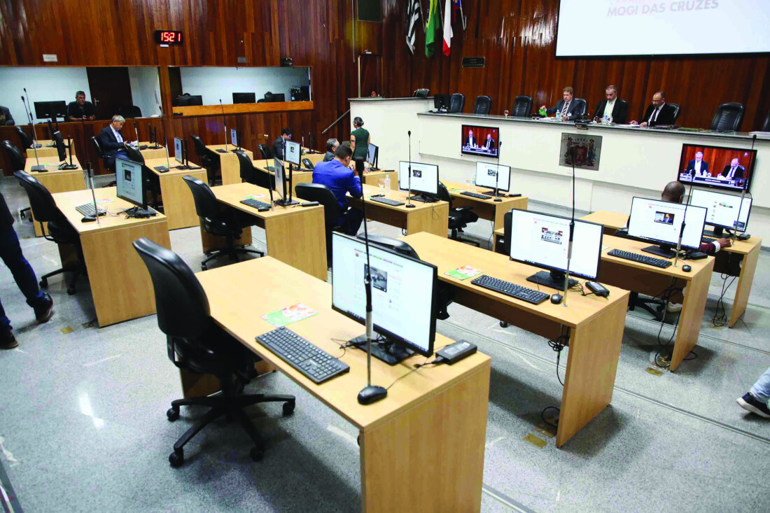 Pedro Komura retorna para a Câmara na próxima semana