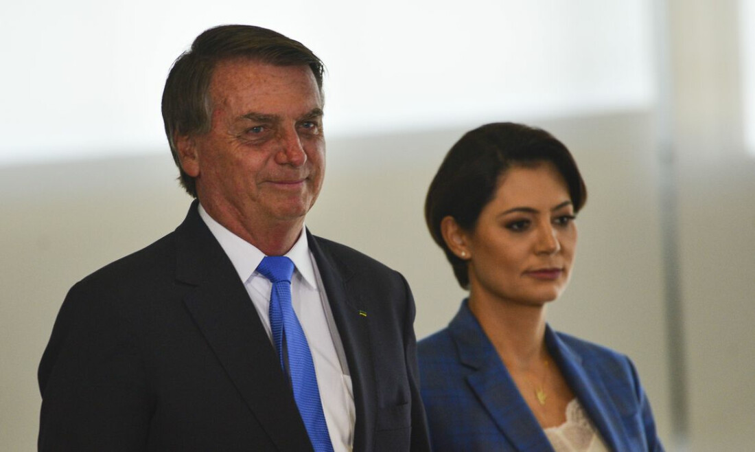 Moraes autoriza quebra de sigilo bancário de Bolsonaro e Michelle