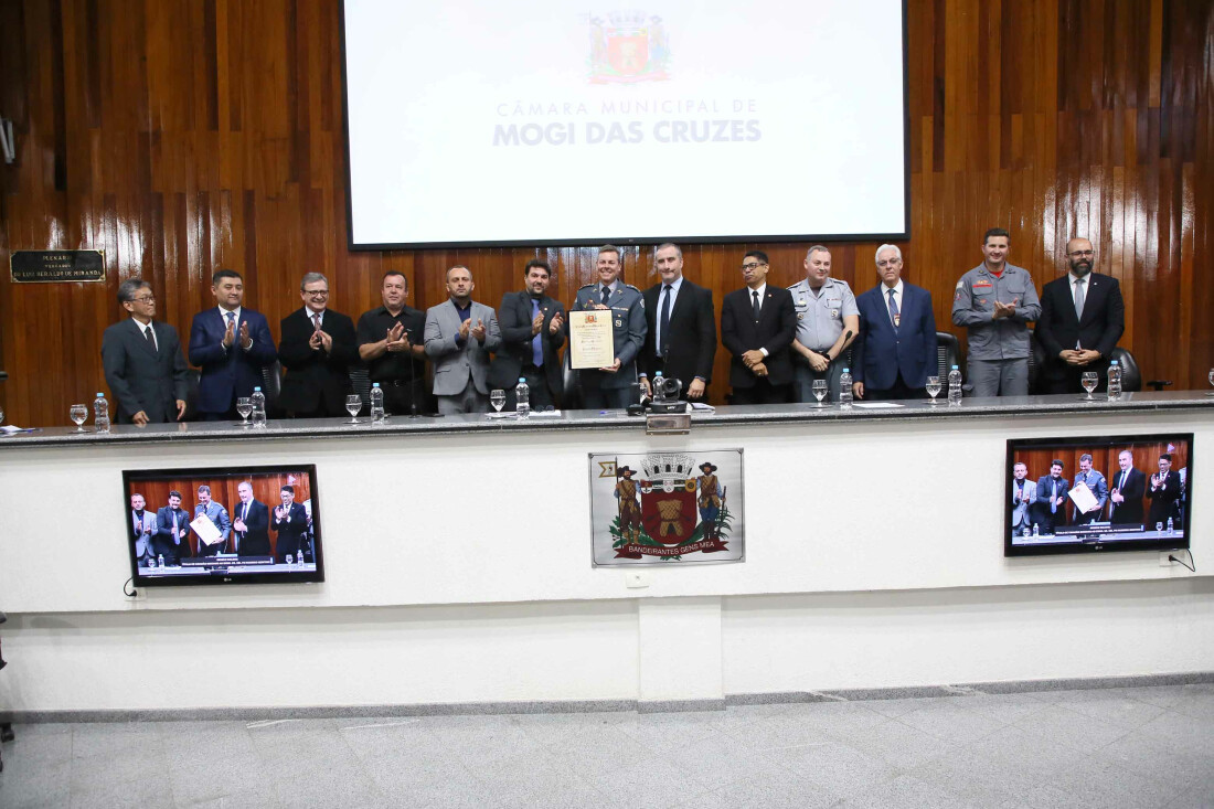 Comandante do CPAM/12 recebe título de Cidadão Mogiano