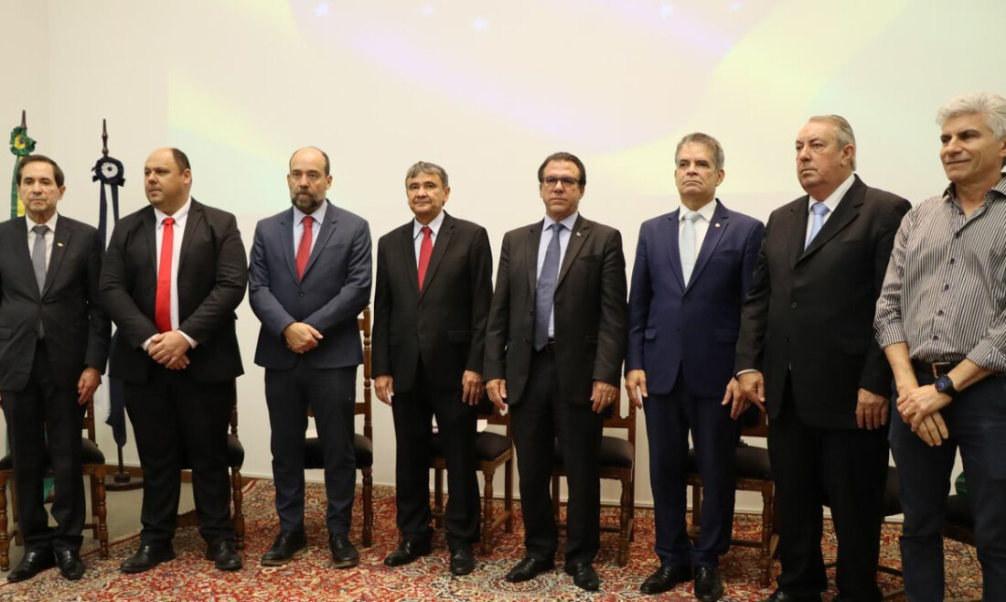 Governo firma pacto para melhor condição de trabalho no setor cafeeiro