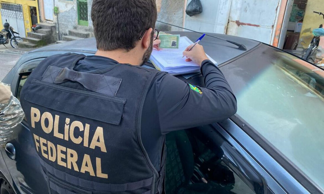 PF prende líder de milícia que atuava na zona oeste do Rio