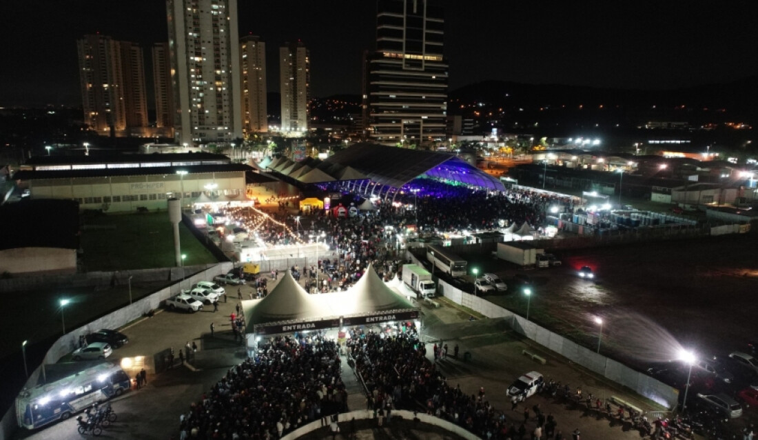 Shows de aniversário de Mogi arrecadam mais de 18 toneladas de alimentos