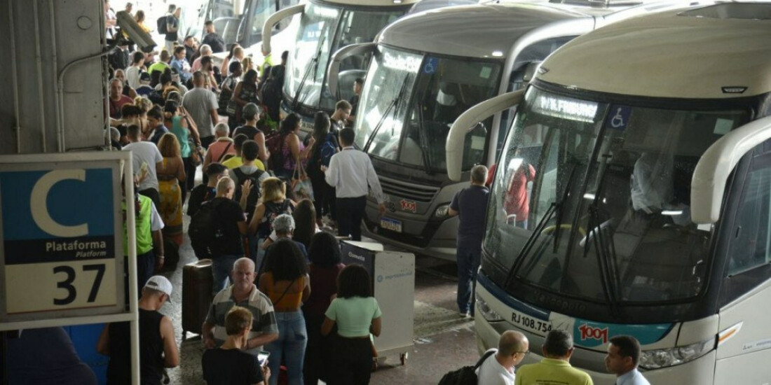 Movimento na rodoviária do Rio de Janeiro se aproxima da pré-pandemia