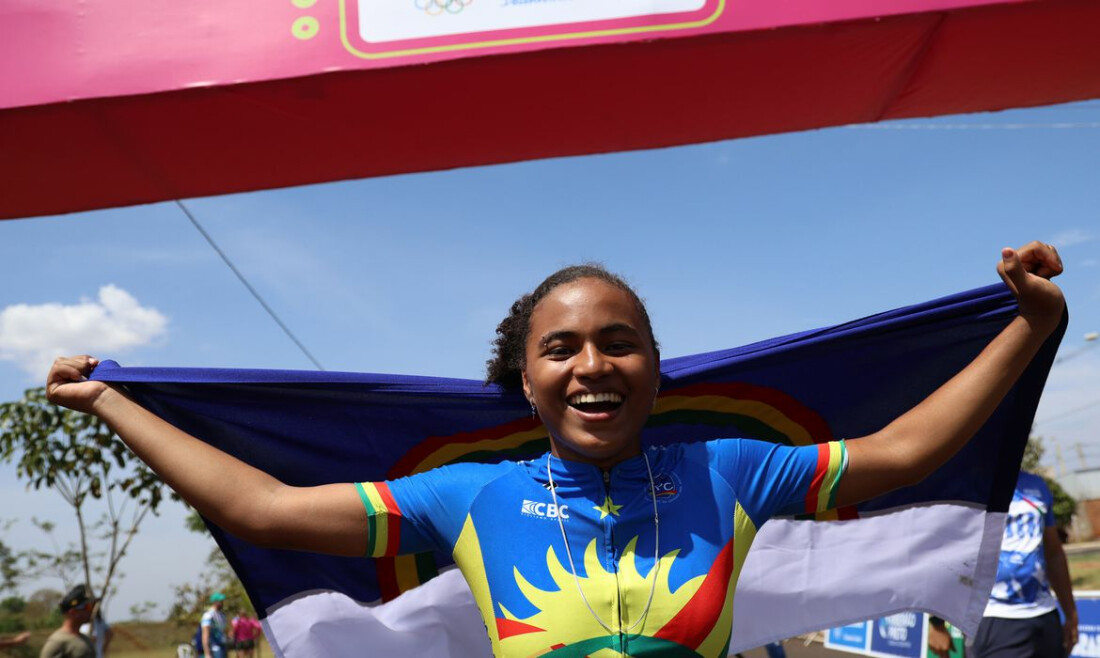 Pernambucana vai do sonho de ser Marta ao pódio no ciclismo e triatlo