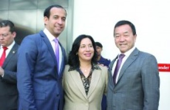 Em Santos, Tokuzumi ganha apoio ao ViaMar