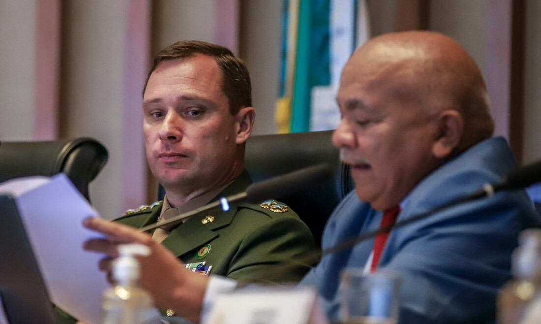 Envolvido até os dentes, diz Lula sobre Bolsonaro e tentativa de golpe