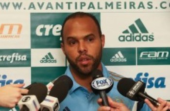 Alecsandro diz que vitória é obrigação