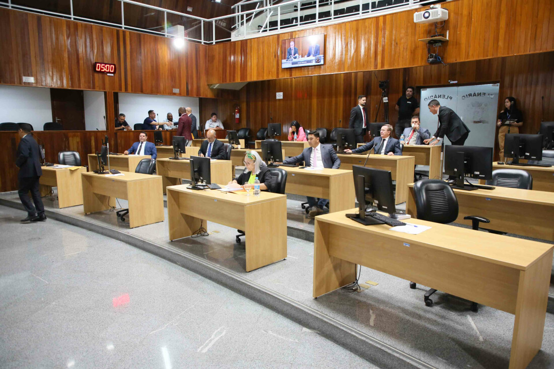 Câmara de Mogi aprova biblioteca digital e robótica como esporte 