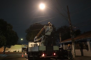 Suzano promove 1,4 mil atendimentos na iluminação pública
