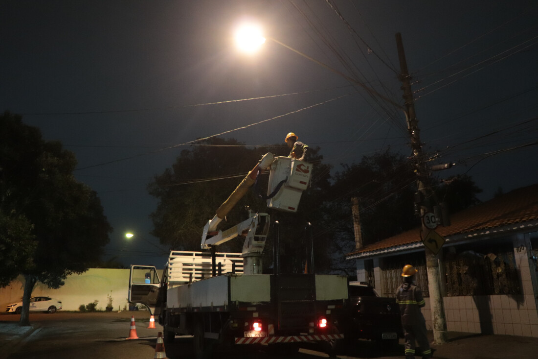 Suzano promove 1,4 mil atendimentos na iluminação pública