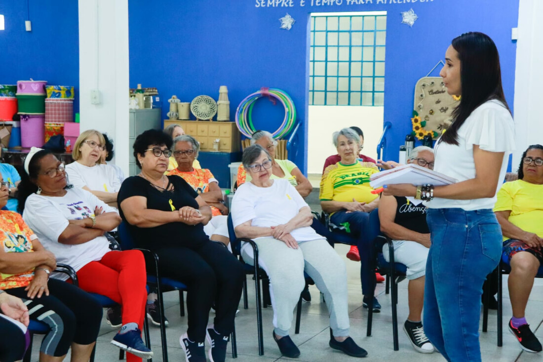 Centro de Convivência do Idoso recebe palestra de prevenção ao suicídio 